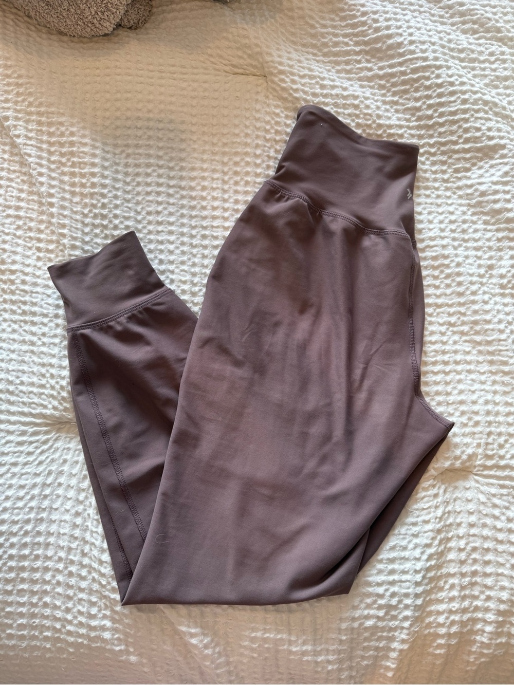 Old Navy High-Waisted Powersoft Joggers in Mauve
